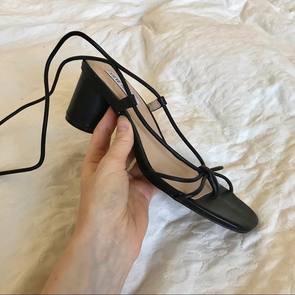 Steve Madden ankle wrap heels - Picture 4 of 4